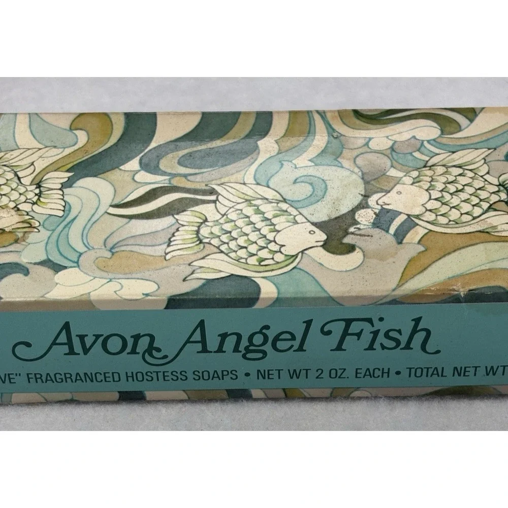 Vintage 1970's Avon Beachy Coastal Angel Fish‎ Fragranced Guest Soaps Hostess